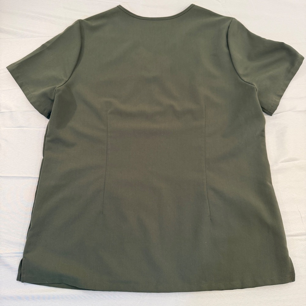 FIGS Casma Three Pocket Scrub Top Olive Green Womens Large FW1100 V-Neck - Picture 3 of 5